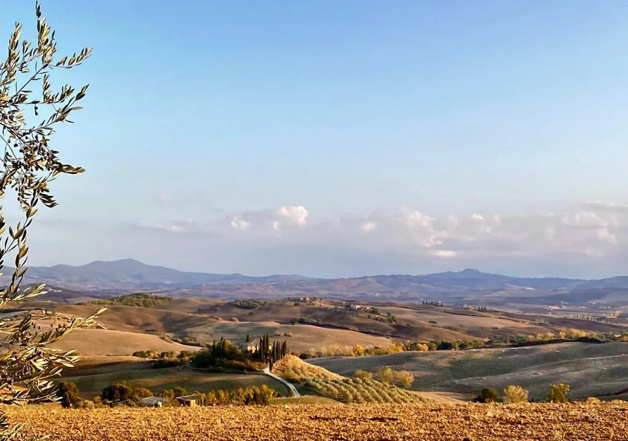 Dimora Del Poggio - Charming Historic Centre - San Quirico D'Orcia Apartamento